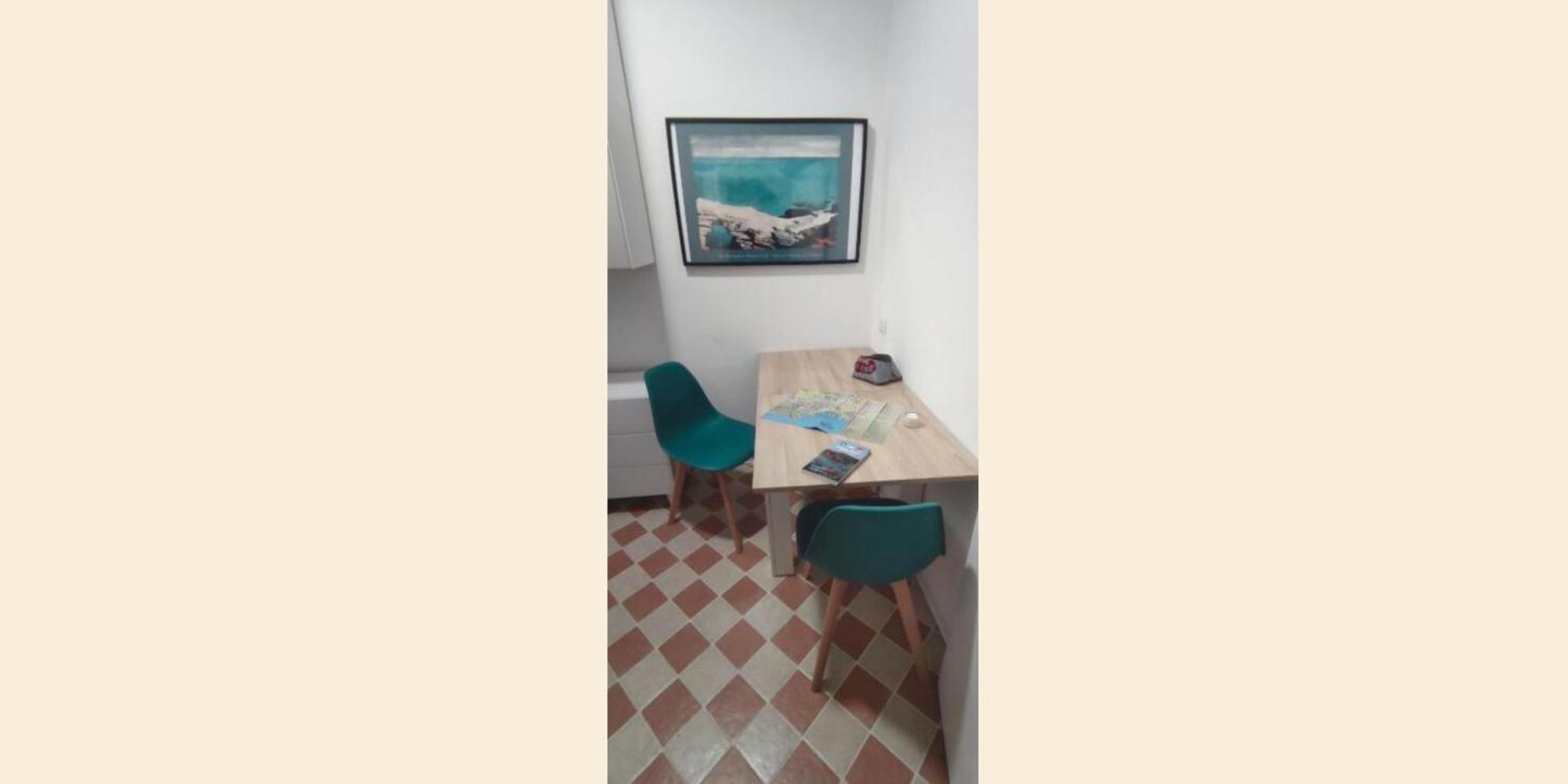 Nespolino, Piccola Casetta In Centro Storico Al Piano Terra Con Piccolo Spazio Esterno Privato Наполи Екстериор снимка